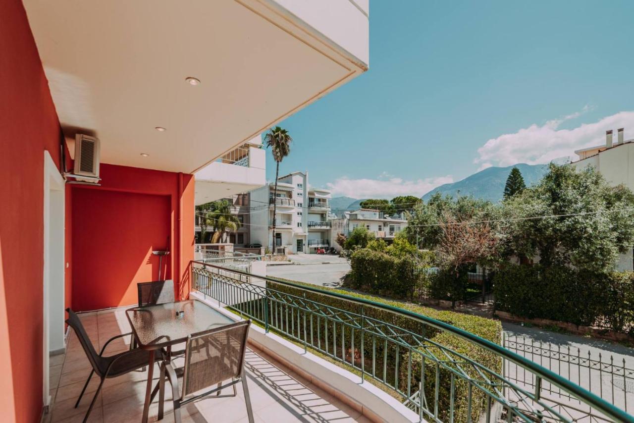 Bessis Apartments Καλαμάτα Εξωτερικό φωτογραφία